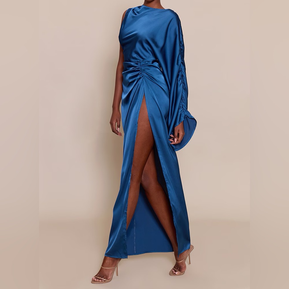 PrettyLittleThing satin maxi dress new w/tags